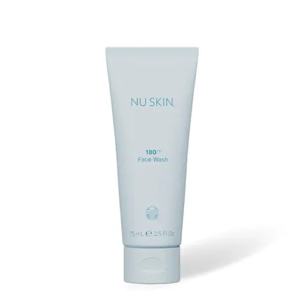 Limpiador facial para una apariencia luminosa